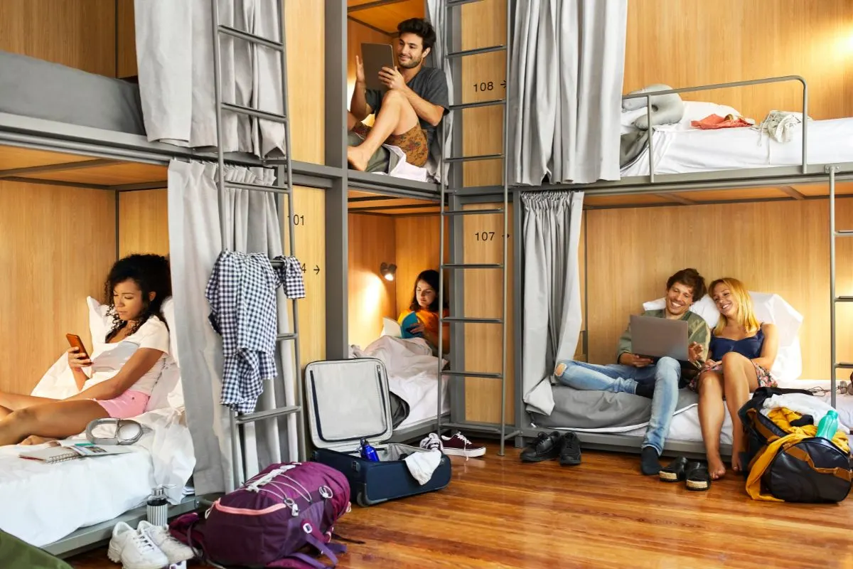 23 Under Bed Dorm Room Ideas To Make Your Dorm Room Better