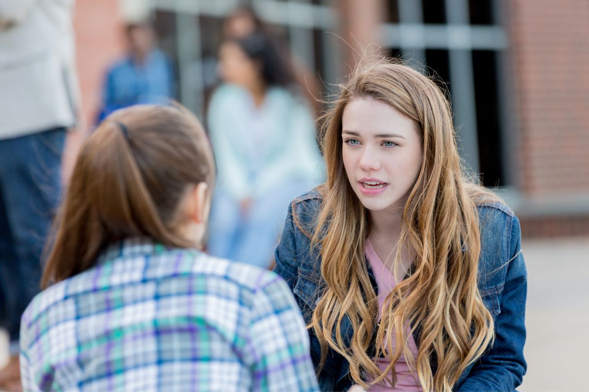 5 Peacemaking Tactics To Use On Your Teen