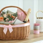 22 Cute DIY Valentine’s Day Gift Basket Ideas