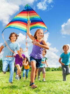 39 Independent Outdoor Activities For Kids To Have Fun With In Summer