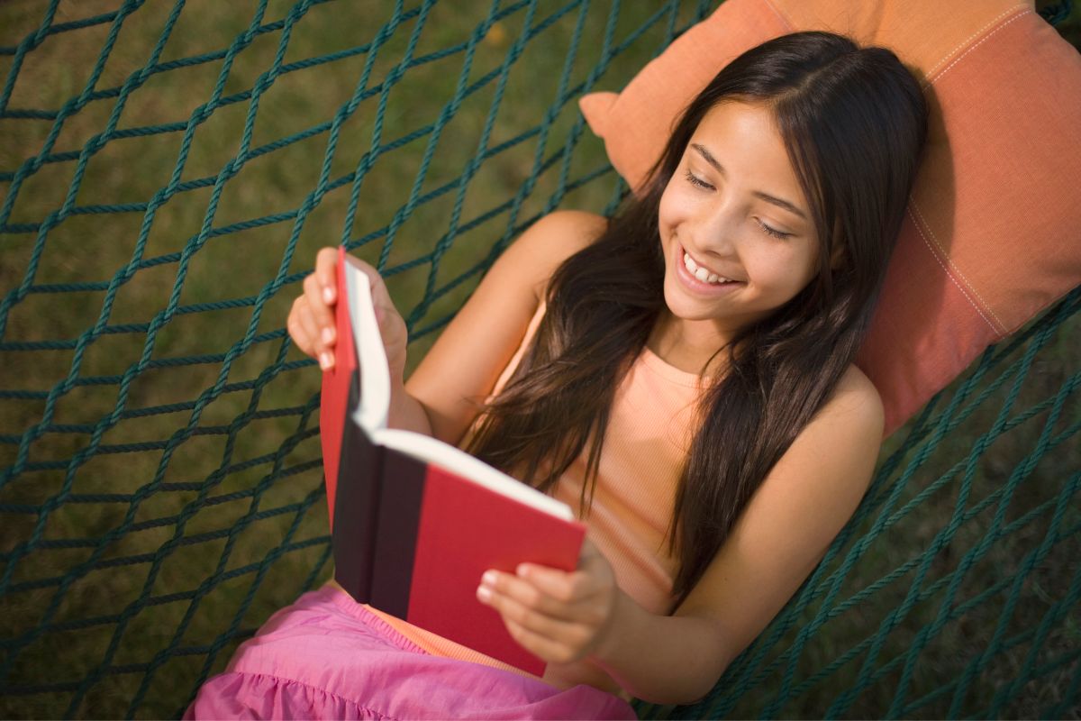 The Ultimate List of Books for 6th Grade Readers